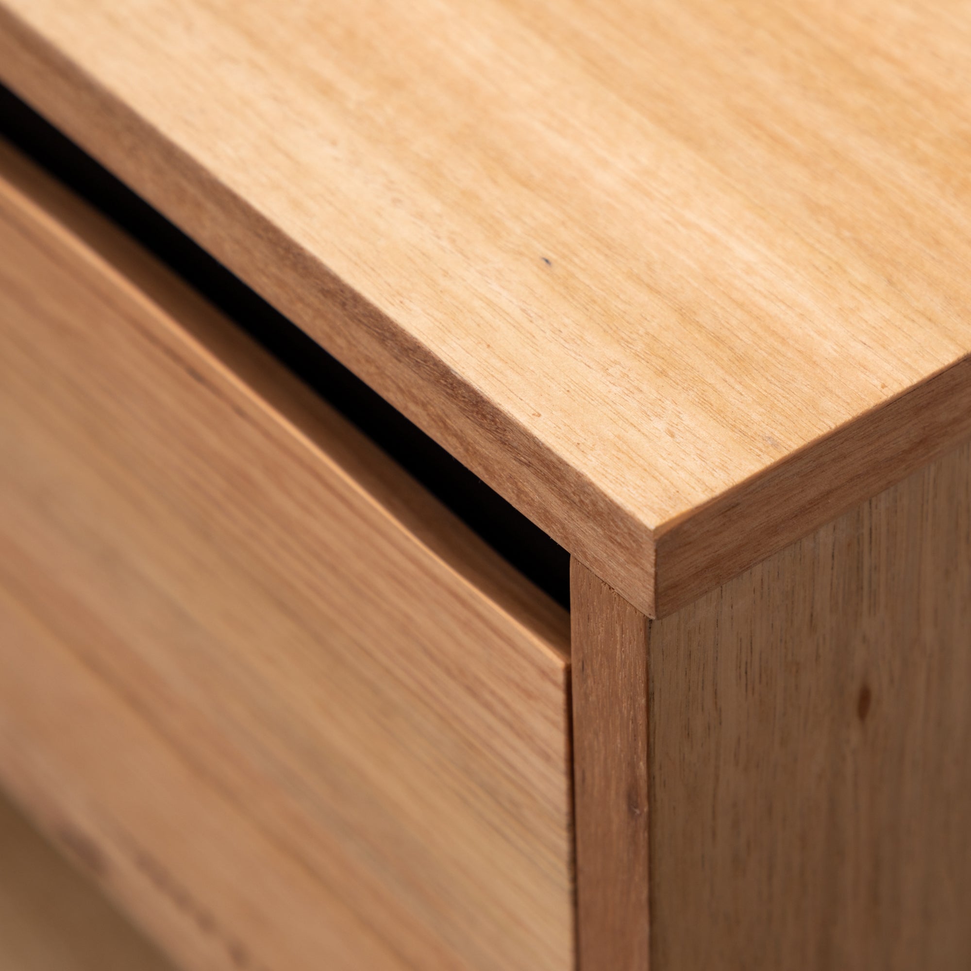 Bedside Table - Messmate - image 6