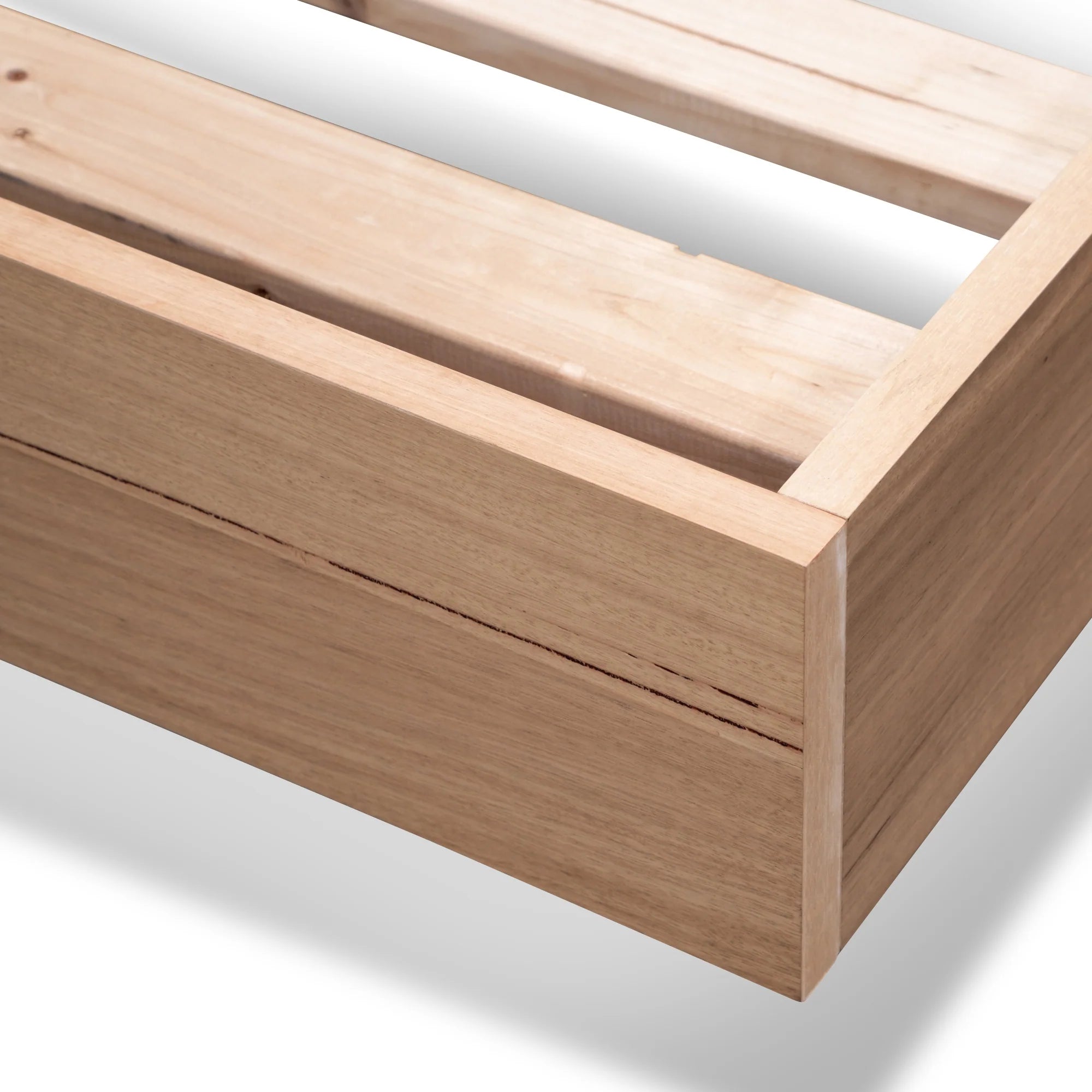 Cigucora Queen Sized Bed Frame - Messmate