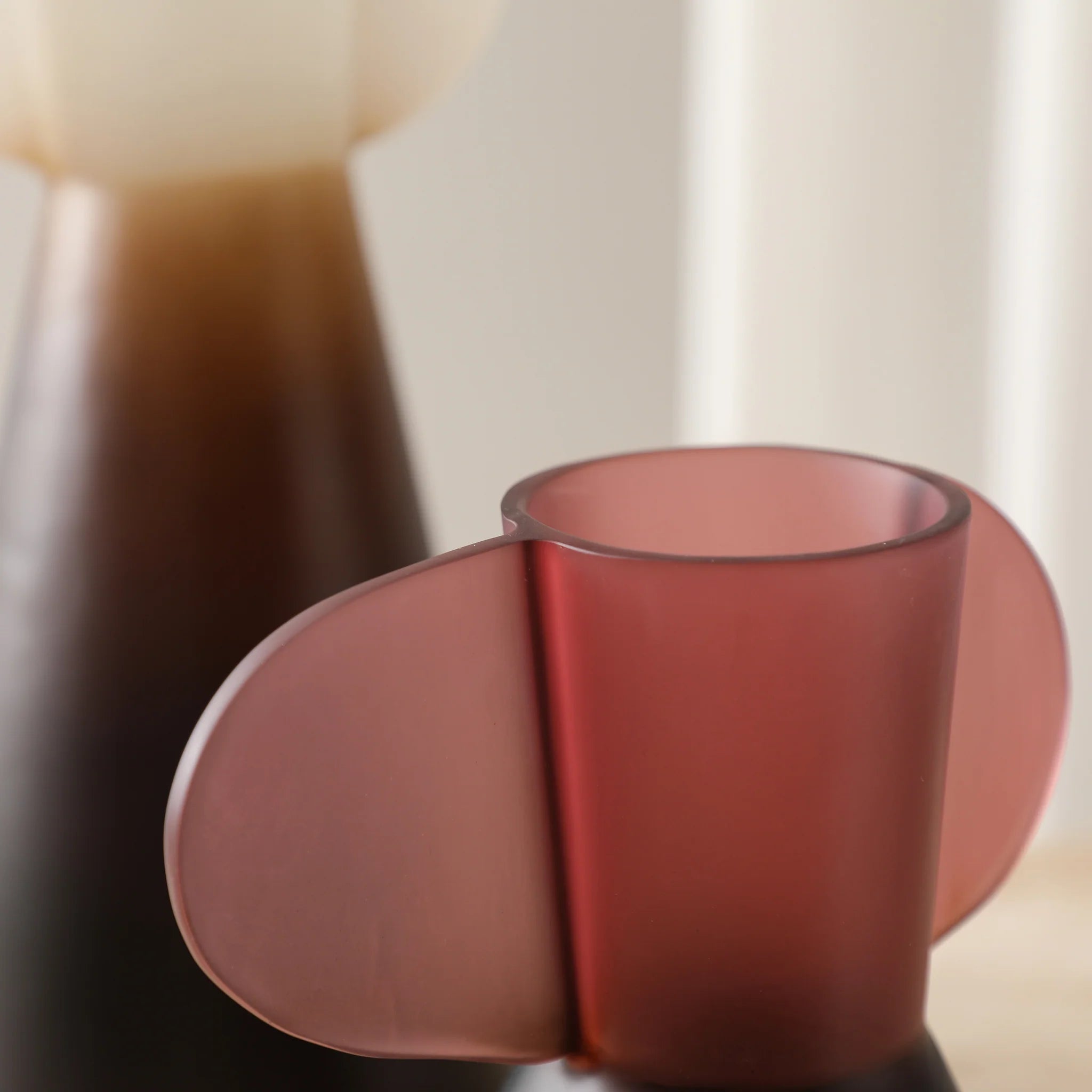 Showcasing Bilara Colorblock Amphorae B FC-SZ24052B  by Calibre Furniturs