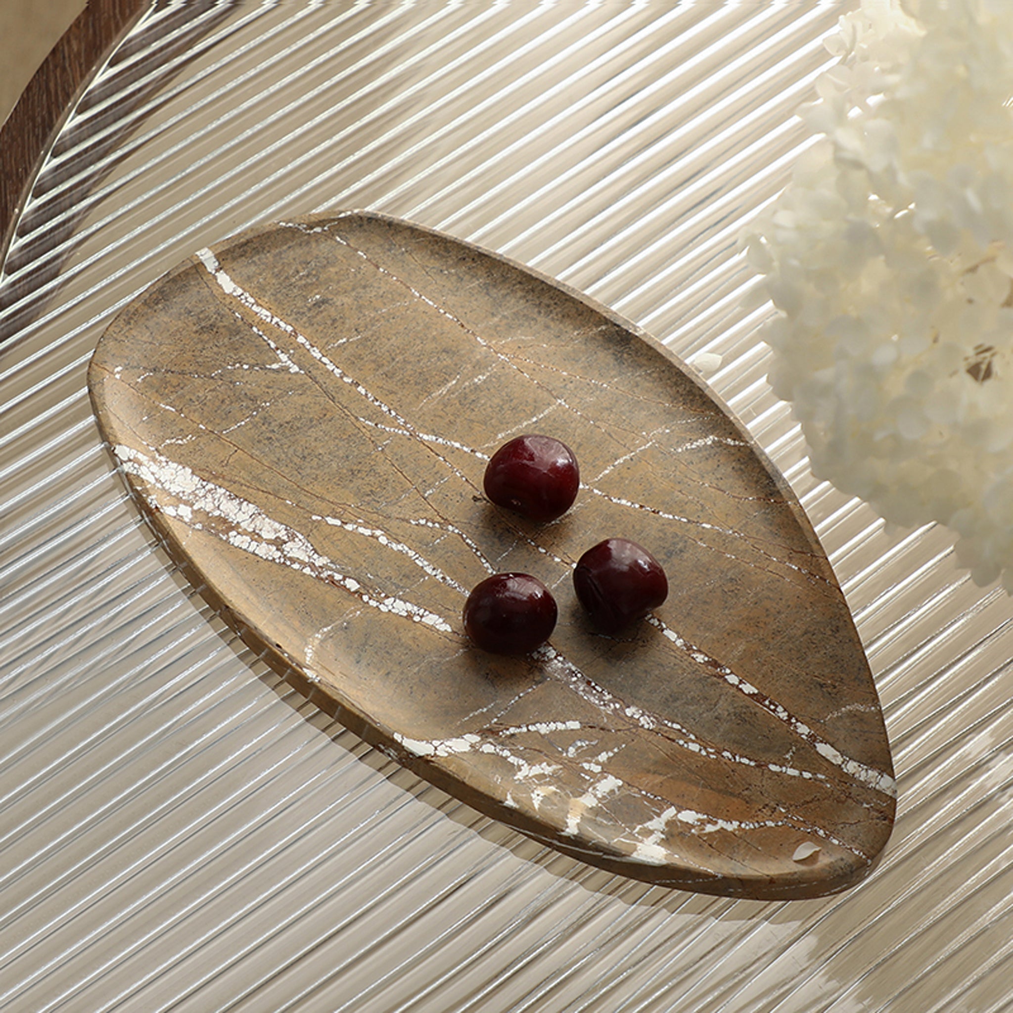 CAC10743-FC Leaf Shaped Marble Plate - Coffee