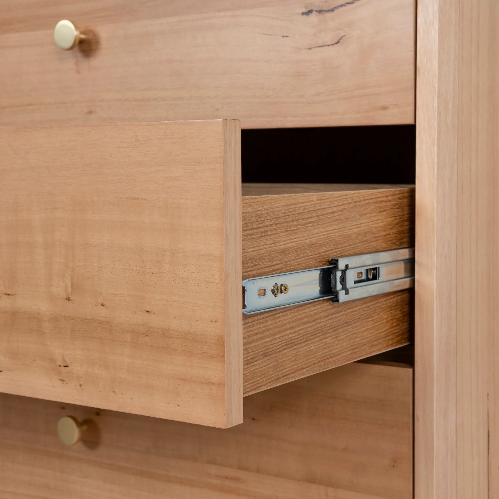Socavela 90cm Tallboy Drawer Chest - Messmate