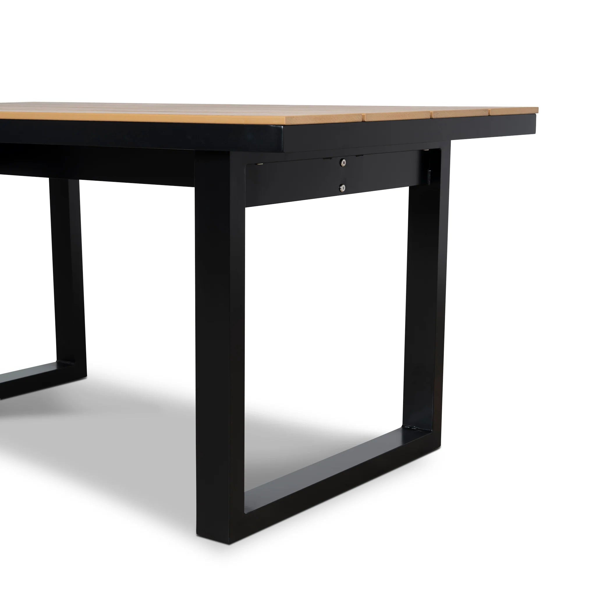 Labulora 1.6m Black Outdoor Dining Table - Natural