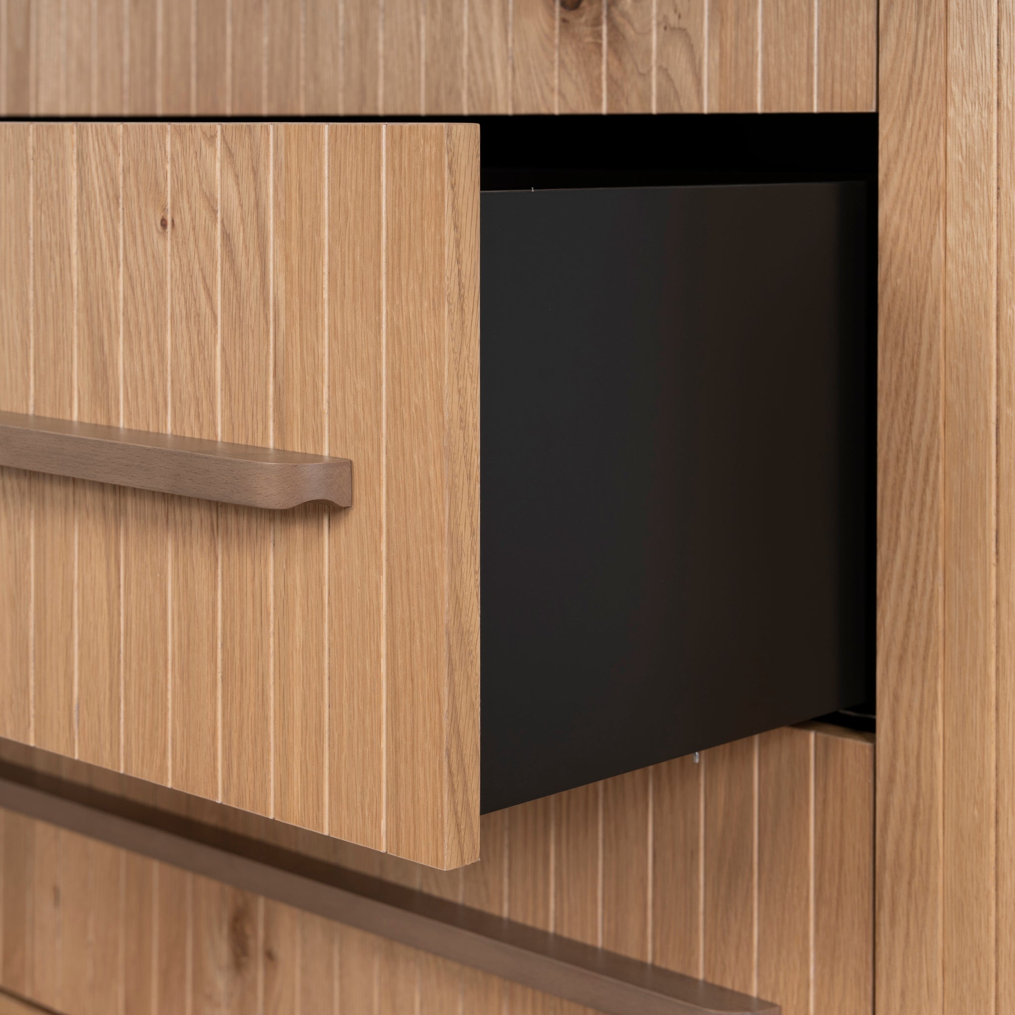 Chest of 3 Drawers - Knotty Oak - image 10