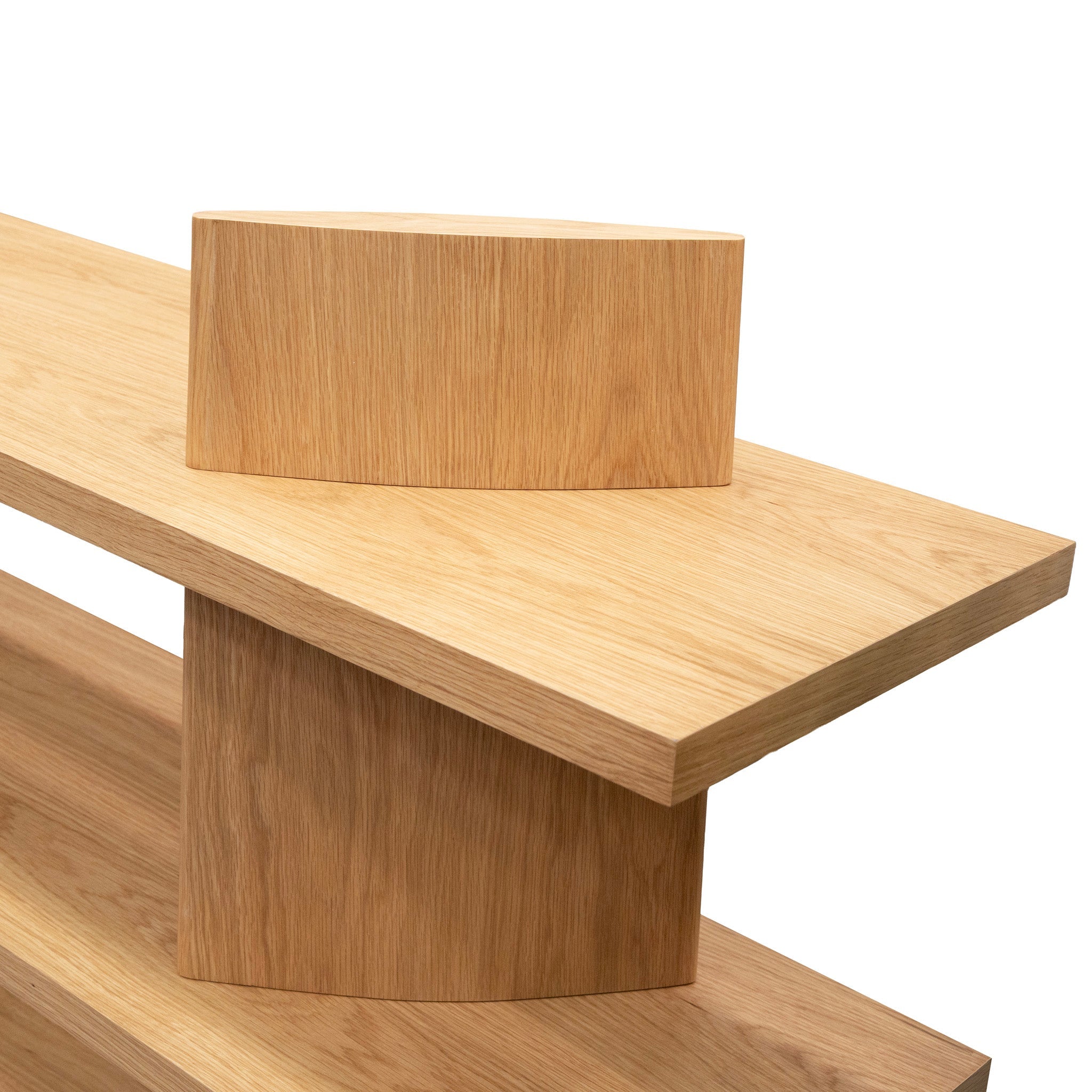 CDT12751-CN 3m Bookshelf - Natural Oak
