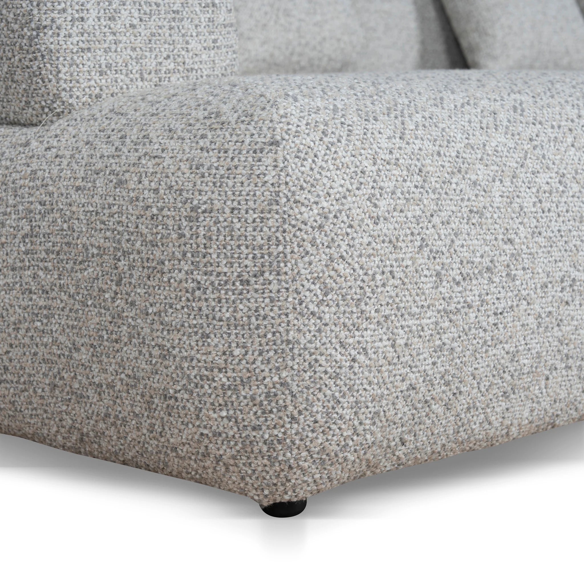 Cedara Right Chaise Corner Sofa - Noah Silver Lining