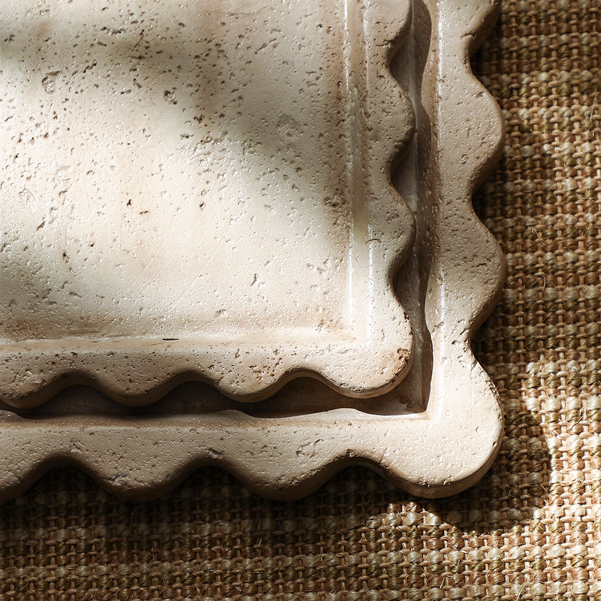 Wavy Edge Plate B - image 3