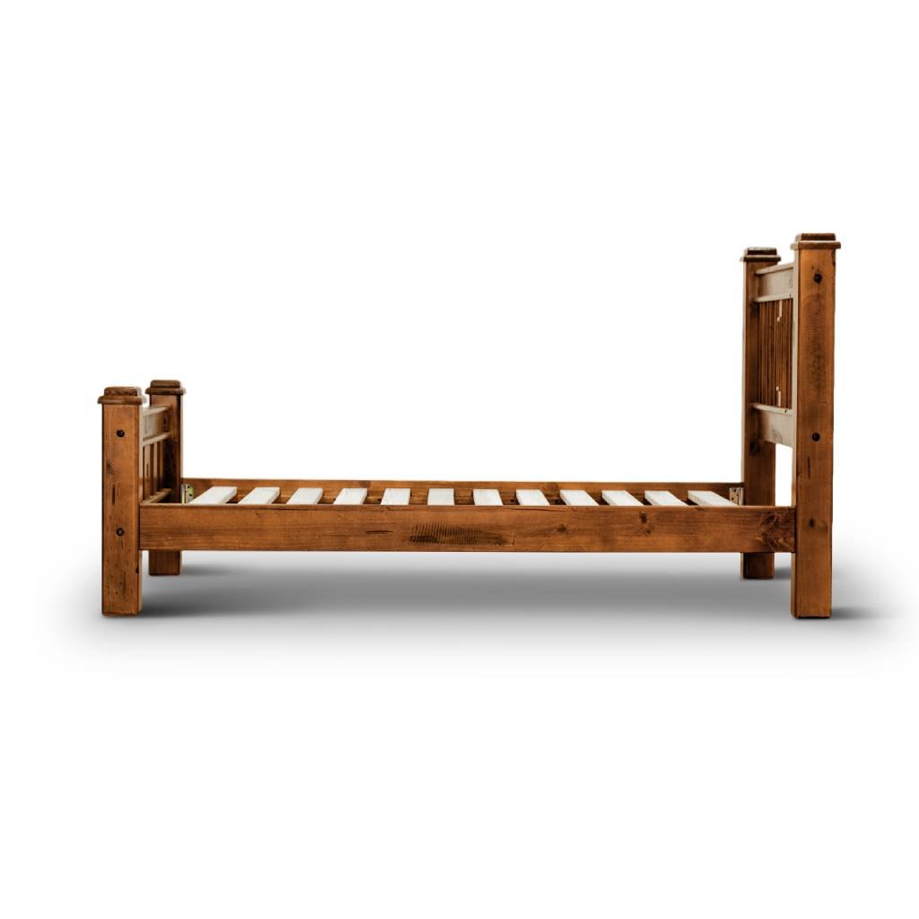 Kiama Pine Wood Queen Bed