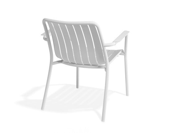 Roku Outdoor Lounge Chair in Matt White