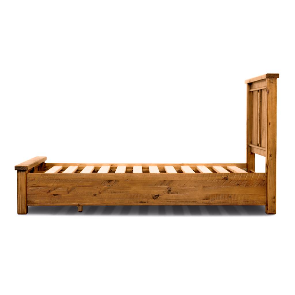 Outback Queen Bed with Storage - Oak