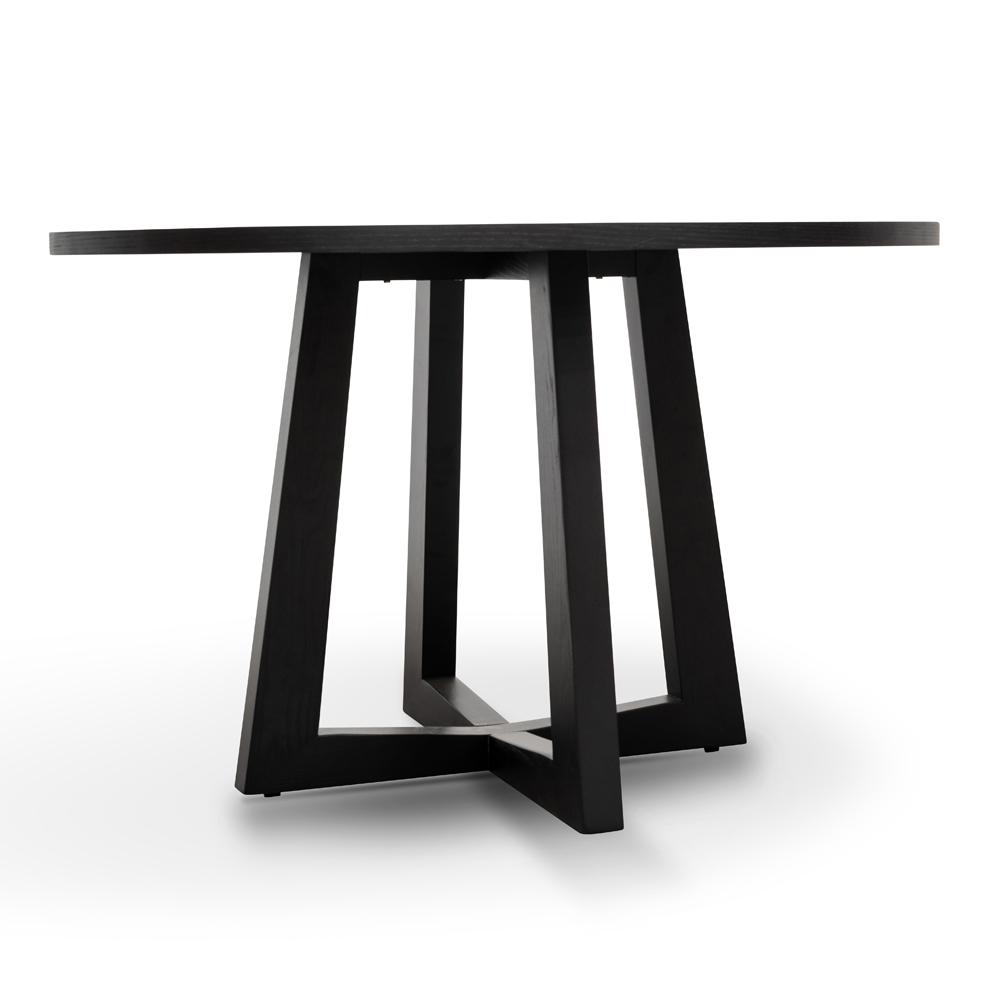 Tiril Round Dining Table